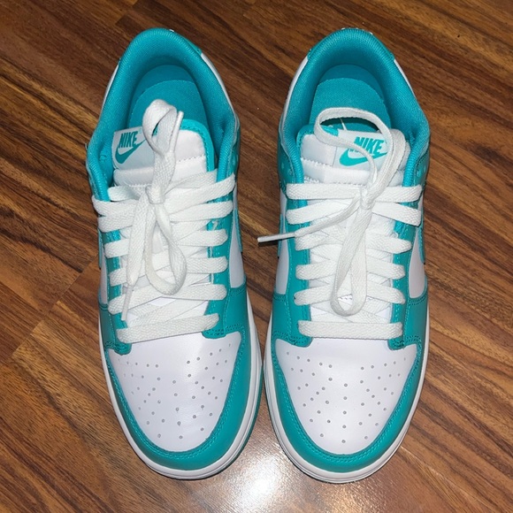 Nike Shoes - Jade Dunks